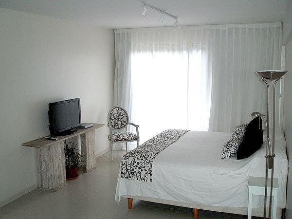 Del Pilar Apart